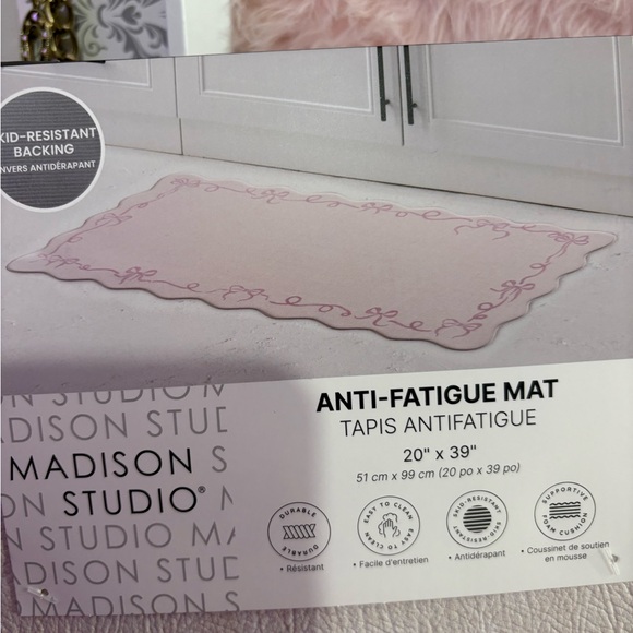 Pink bow ANTI-FATIGUE MAT - Picture 2 of 7